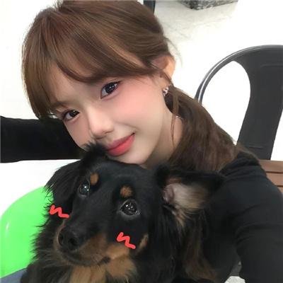 女儿别怕妈妈保护你